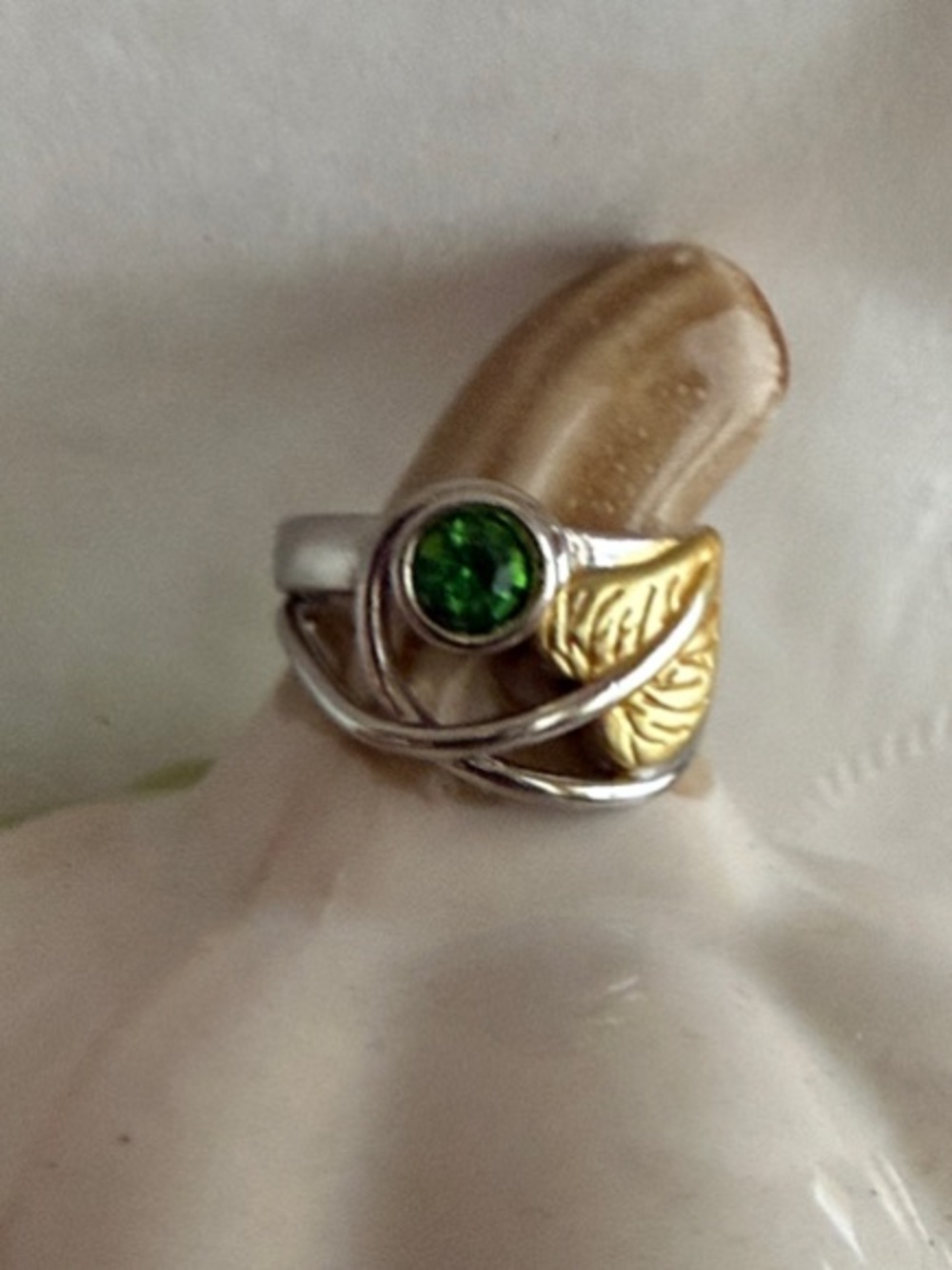 Silver Tone Green Rhinestone Leaf Ring size 6